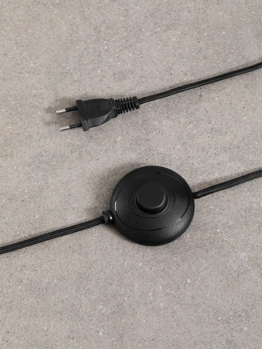 PODWÓJNA LAMPA PODŁOGOWA "ORBY" - WERSJA NISKA